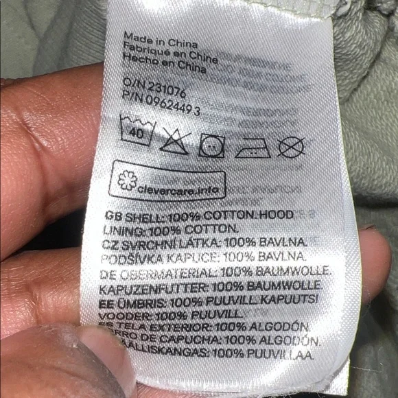 H&M Men’s Light Green Knit Sleeveless Hoodie - Picture 11 of 11